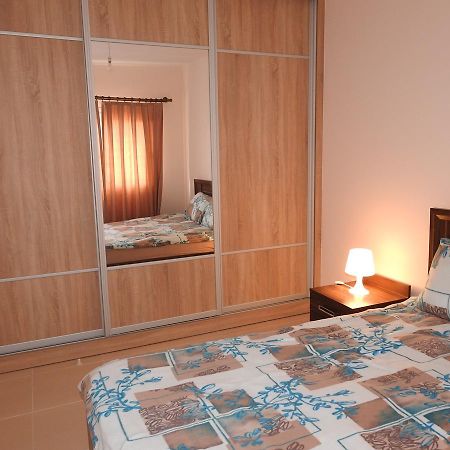 Aylin Apartment Famaguszta Kültér fotó