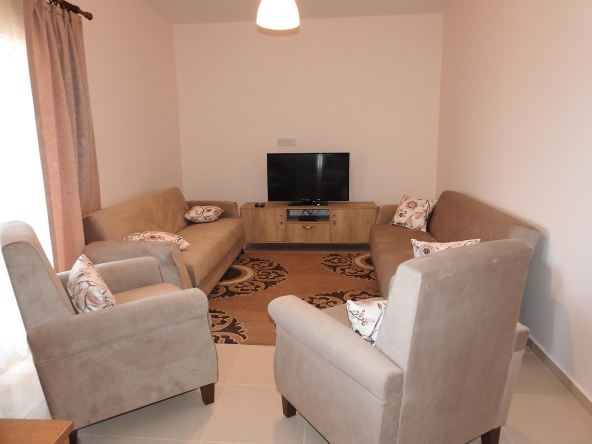 Aylin Apartment Famaguszta Kültér fotó